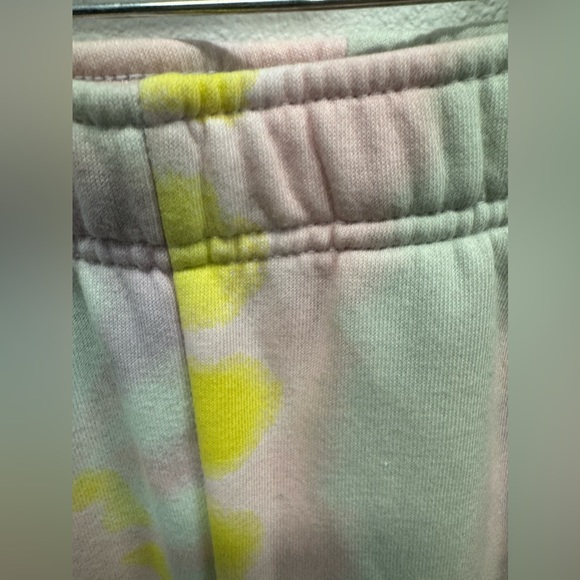 NIKE
GIRLS CLUB FLEECE JOGGERS - Picture 8 of 9